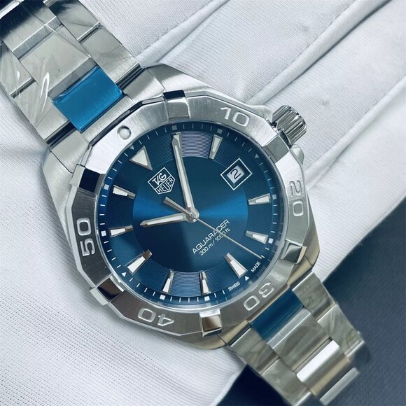 AUTH TAG HEUER AQUARACER 300M SWISS DIAL SILVER TONE MEN'S WATCH WAY1112.BA0928 - Picture 3 of 8